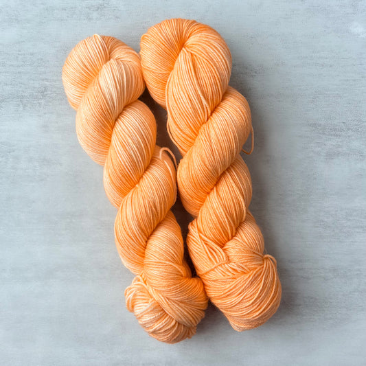Peach Paloma